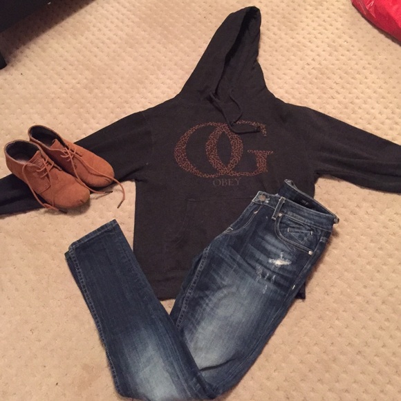 Obey hoodie
