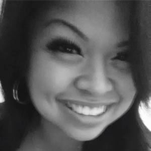 Meet your Posher, Desiree