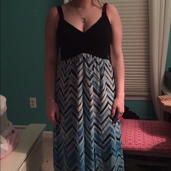 Maxi dress - Picture 4 of 4