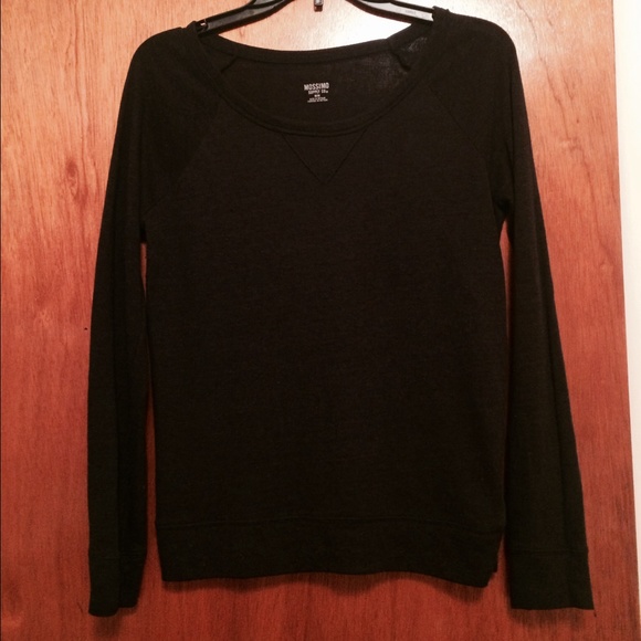 Basic Black Long Sleeve