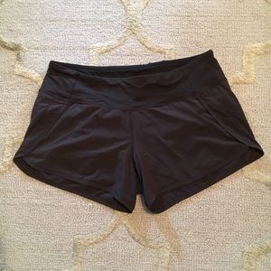 Lululemon Run Times shorts size 10
