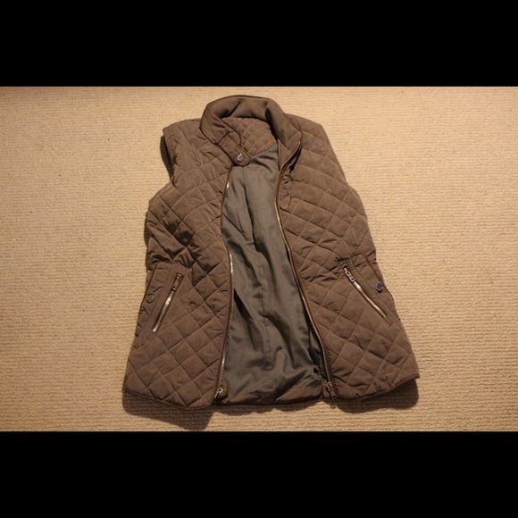 Dark Khaki Quilted Vest