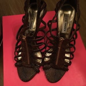 #stevemadden #snake #heels
