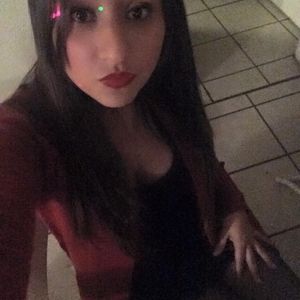 Meet your Posher, Karla