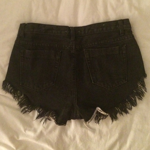 Urban Outfitters Denim Cut-Offs - Picture 3 of 3