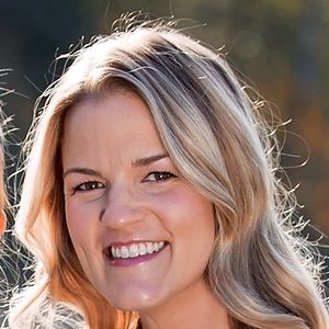 Meet your Posher, Shelby