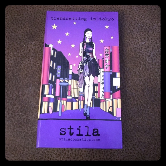 Stila Trendsetting in Tokyo palette