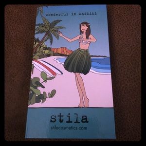 Stila Winderful in Waikiki palette