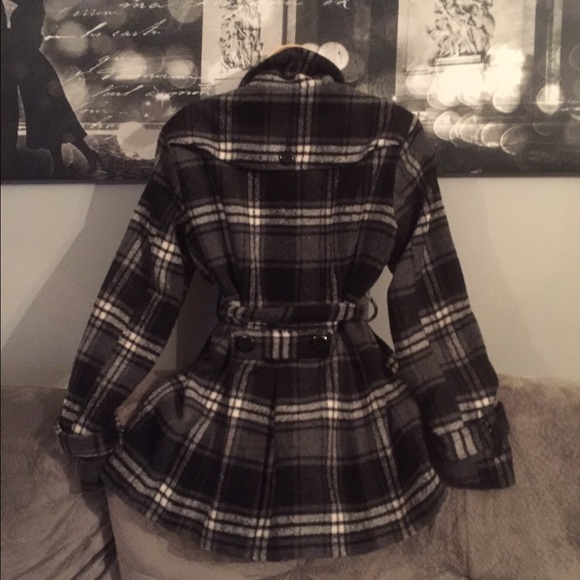 Sharp Wool Jacket - image 3