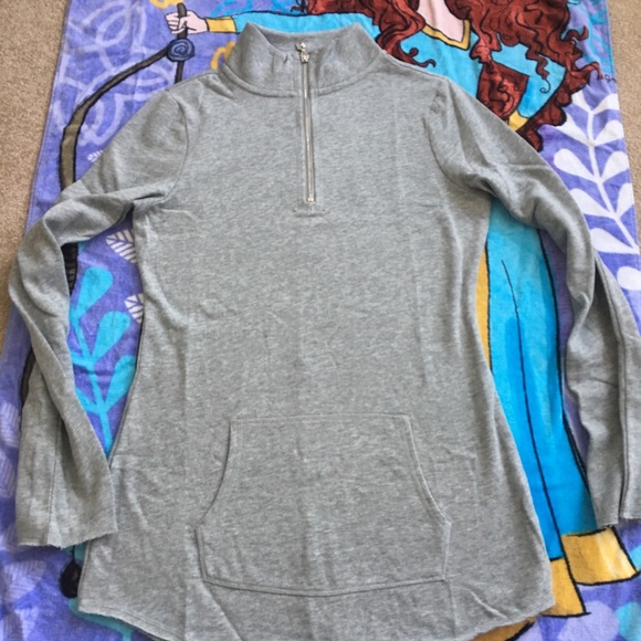 Small Victoria Secret Full Zip Tunic - Picture 2 of 4