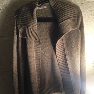 Old navy sweater