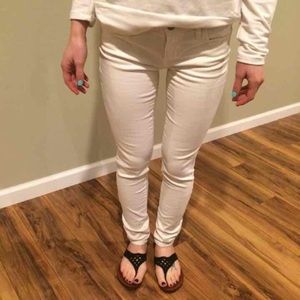 White American Eagle Jeans