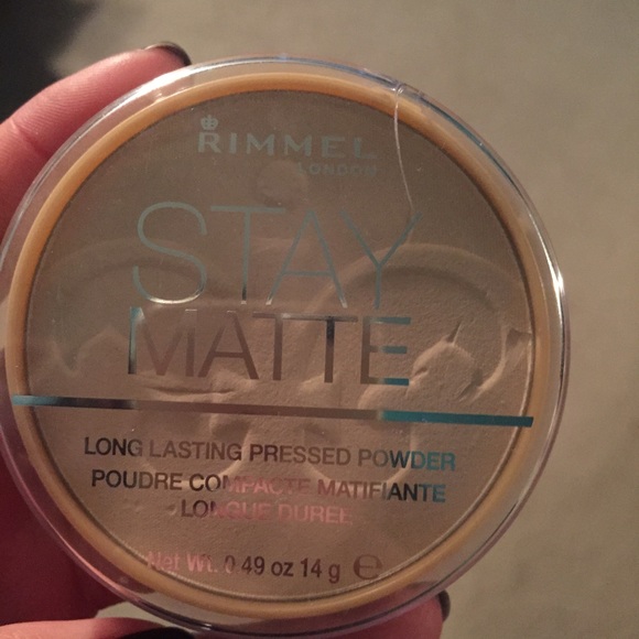 STAY MATTE POWDER