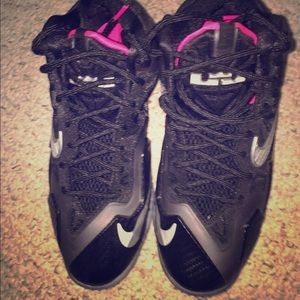 Black Lebrons