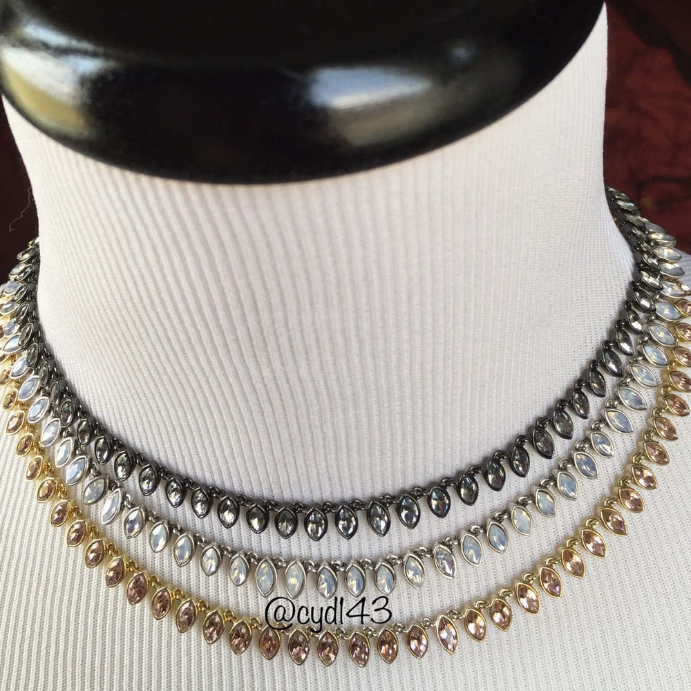 Stunning Gunmetal Cleopatra Necklace - Picture 4 of 4