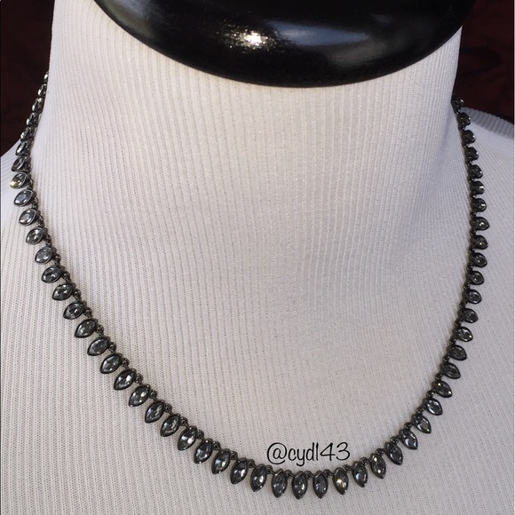 Stunning Gunmetal Cleopatra Necklace - Picture 2 of 4
