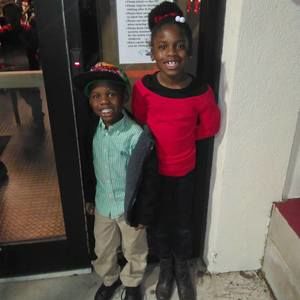 Meet your Posher, Elizabeth