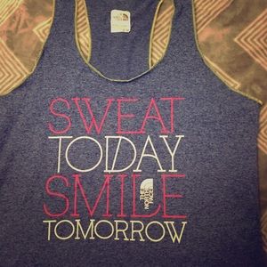 North face tank size M