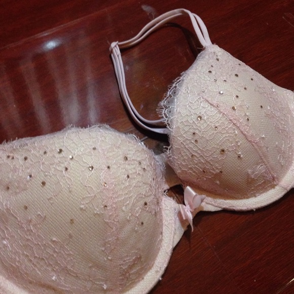 💝 Crystals Victoria's Secret very sexy push up