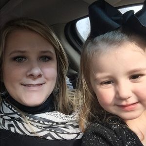 Meet your Posher, Kirstin