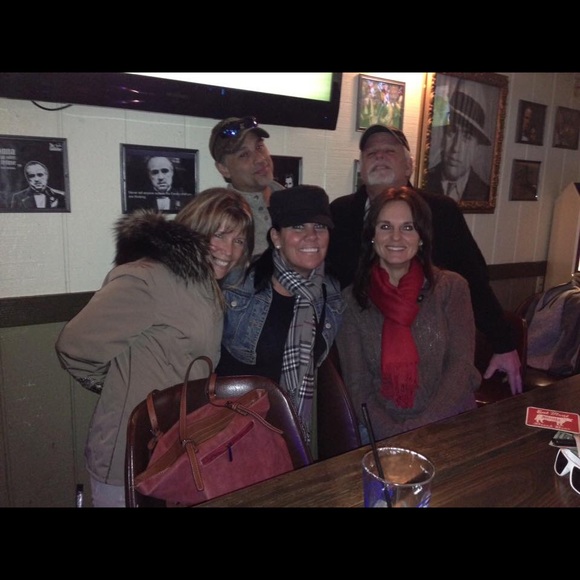 Meet your Posher, Rebecca - Picture 2 of 4