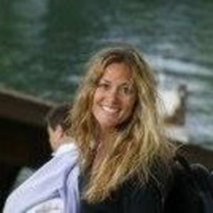 Meet your Posher, Connie