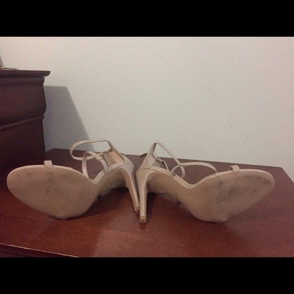 Nude strappy sandals - Picture 2 of 4