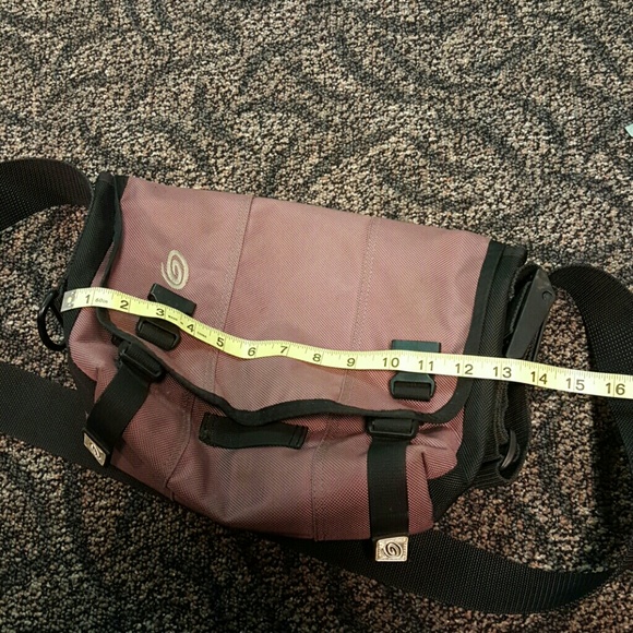 reposh-timbuk2 messenger