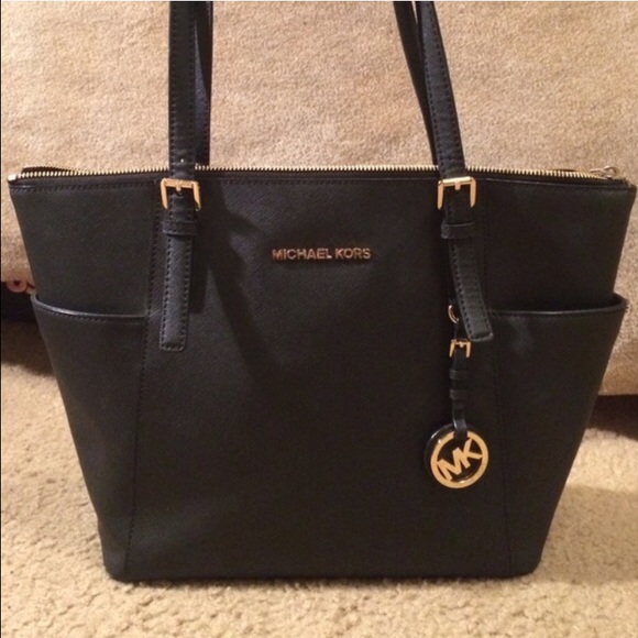 MK purse