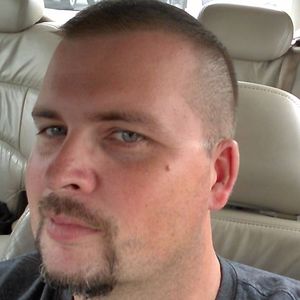 Meet your Posher, Lee