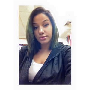 Meet your Posher, Veronica