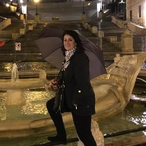 Meet your Posher, Debbie