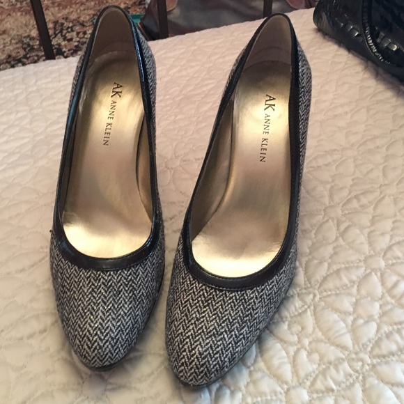 NINE WEST SHOES GREAT BUY