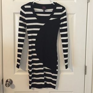 2b Bebe Sweater Dress