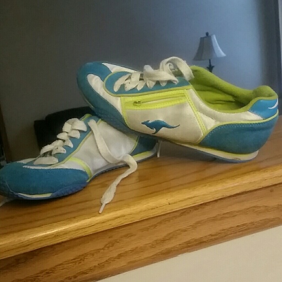 Puma Sneakers