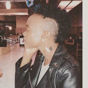 Meet your Posher, Jamila