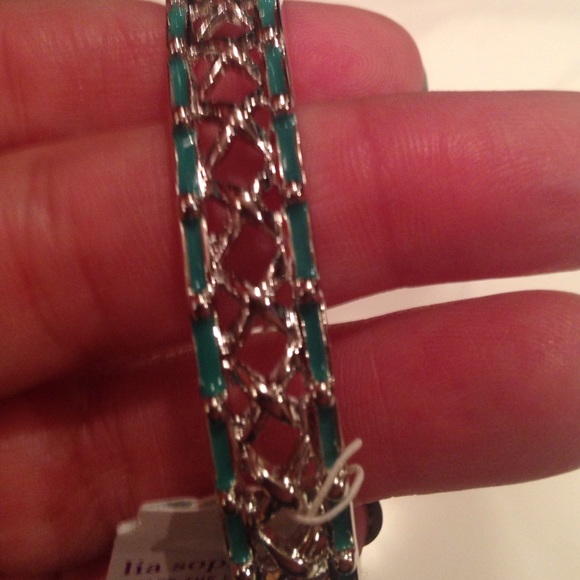 🎉HP🎉NWT Lia Sophia silver/teal stretch bracelet - Picture 4 of 4