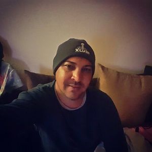 Meet your Posher, Javier