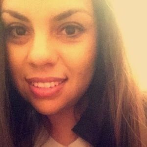 Meet your Posher, Elizabeth