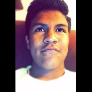 Meet your Posher, Luis