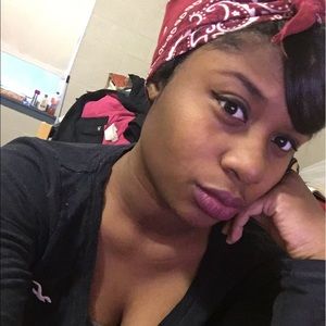 Meet your Posher, Takeyah