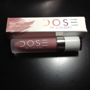 Dose of Color: Stone