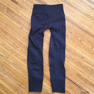 lightweight lululemon leggings