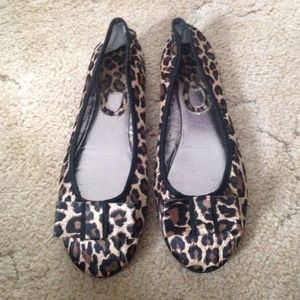 Leopard print flats
