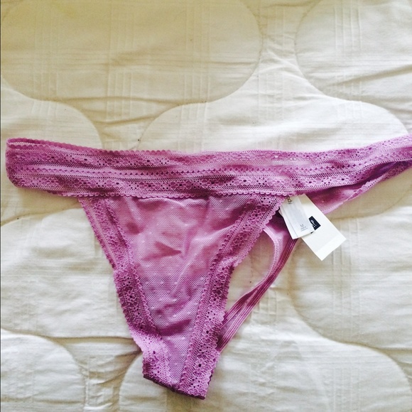 NWT GAP Body Liliac thong size M