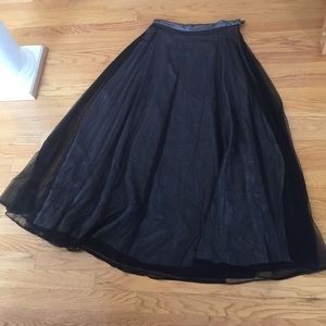 Long formal skirt mesh over nylon