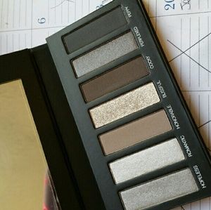 Younique Moodstruck pallet 2