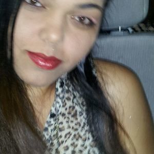 Meet your Posher, Yadira