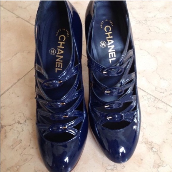 Chanel Gladiator Wedges - Picture 2 of 4