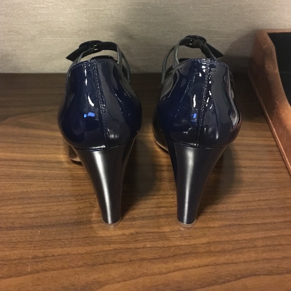 Chanel Gladiator Wedges - Picture 4 of 4